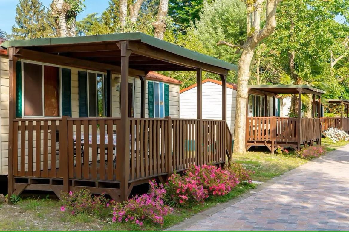 Camping Solcio Lesa Exterior foto